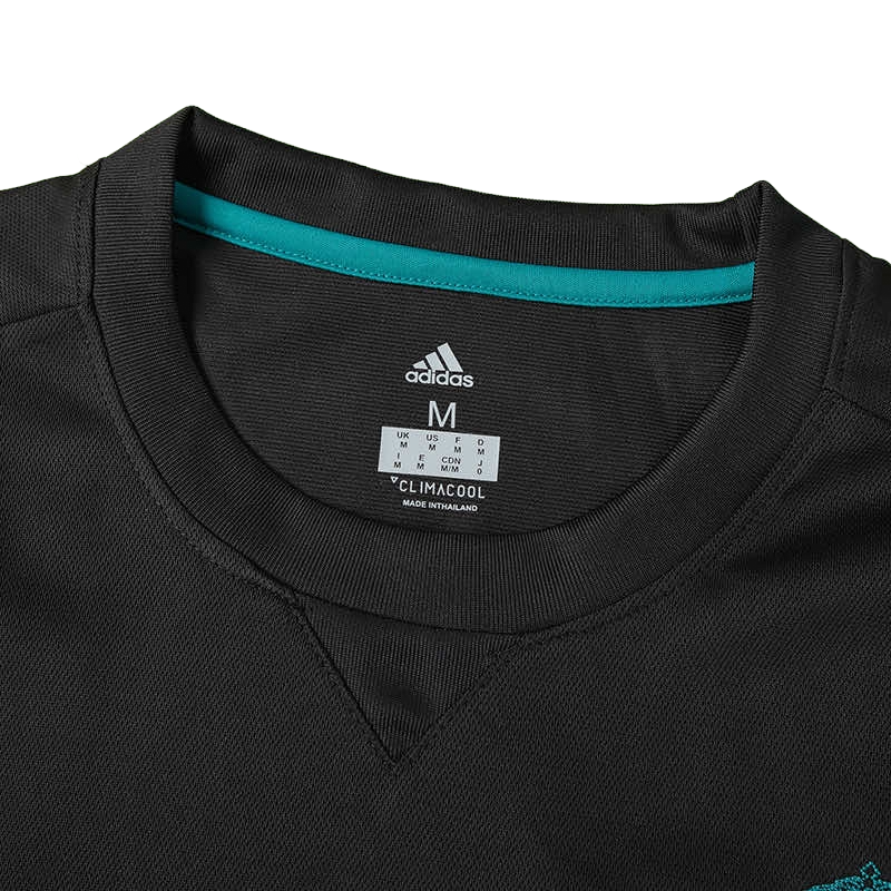 Real Madrid 2017/18 Away