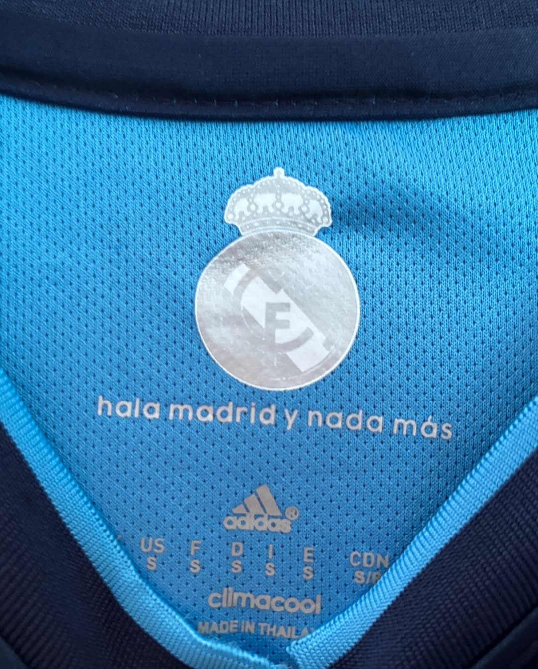Real Madrid 2015/16 Away
