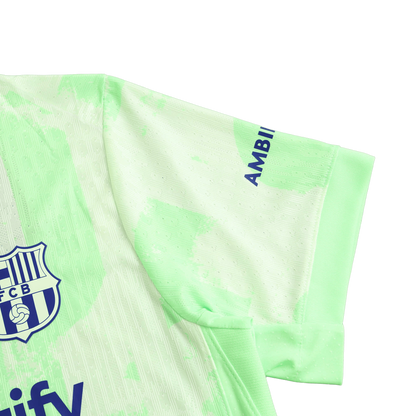 Barcelone 2024-2025 third