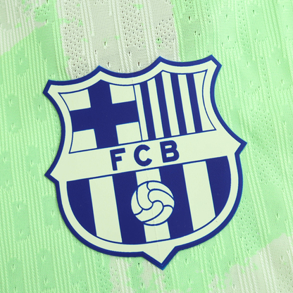 Barcelone 2024-2025 third
