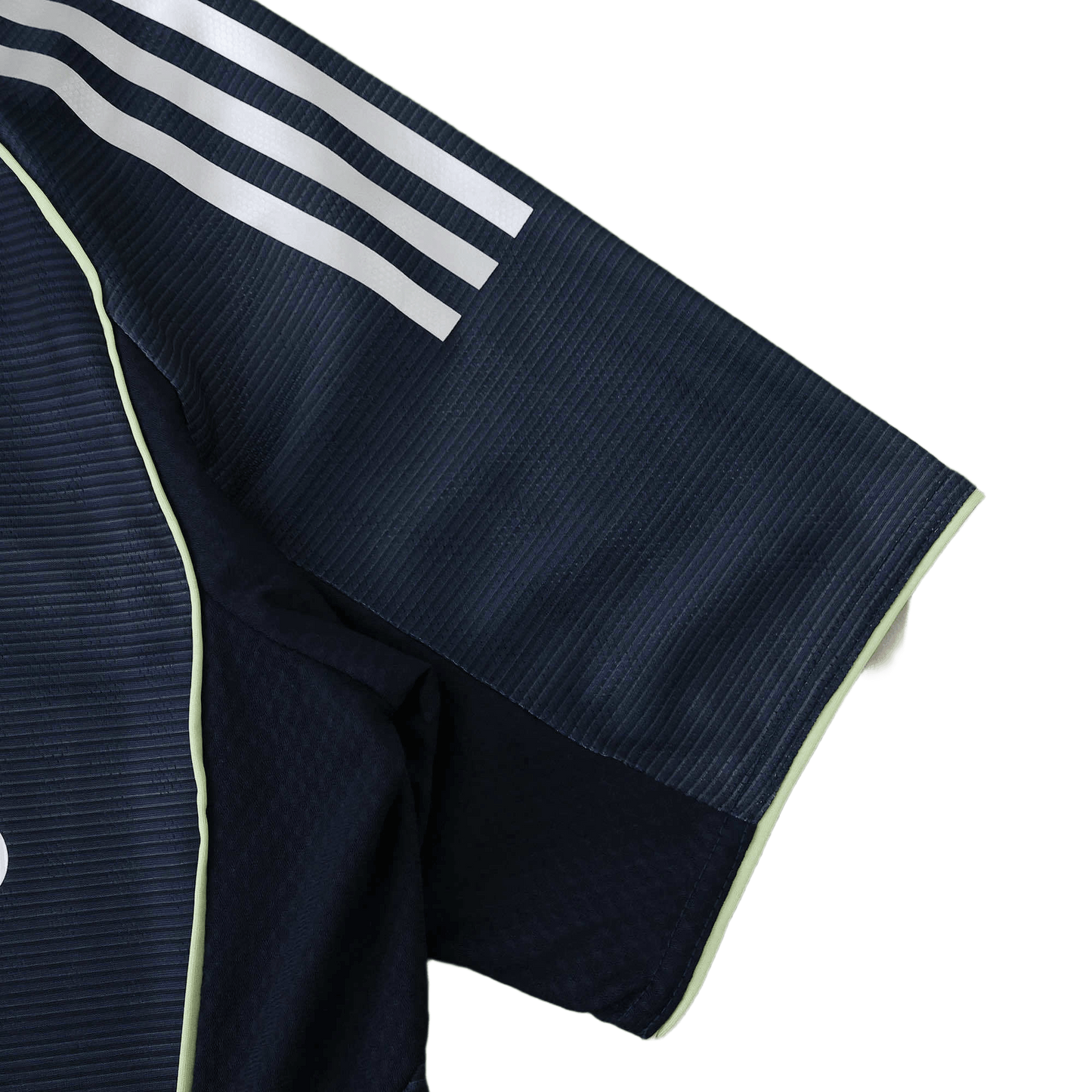 Real Madrid 2025-2026 Away (LIVRAISON 2 JOURS)