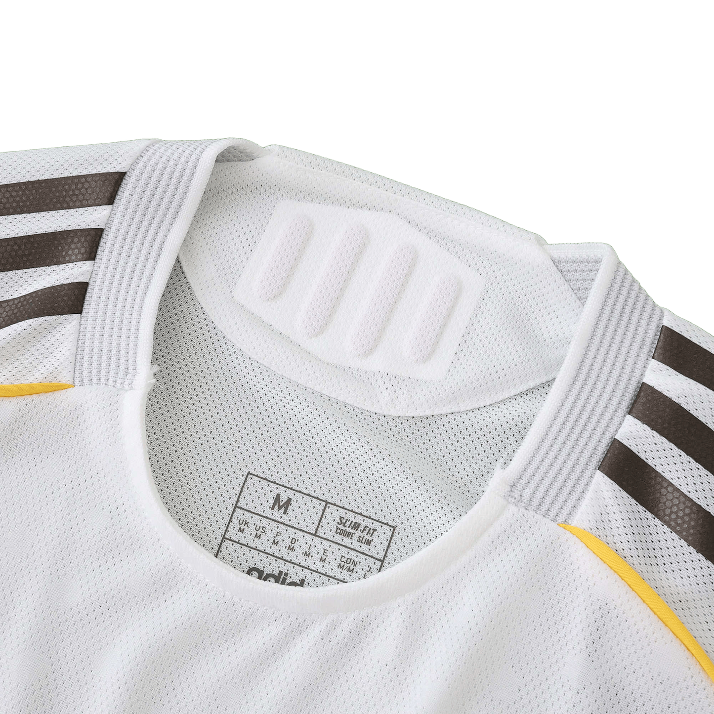 Real Madrid 2025-2026 Home (LIVRAISON 2 JOURS)